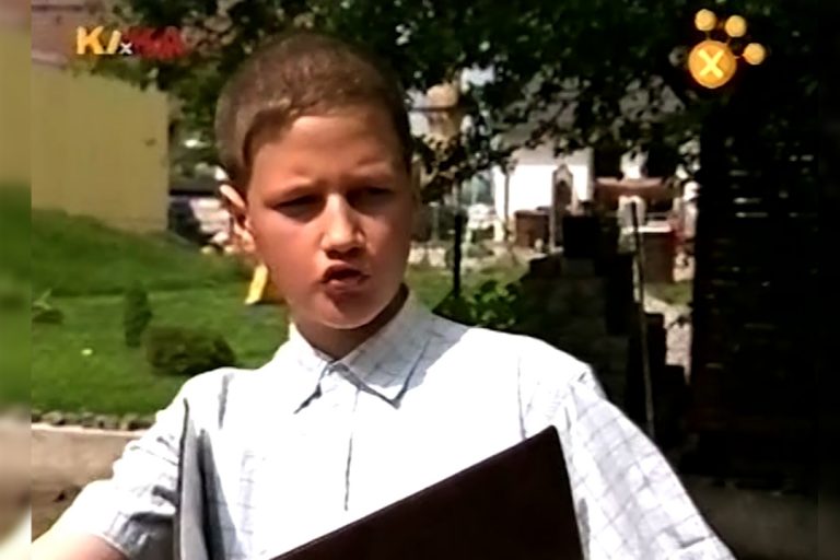 Björn S. Breyer als Kind in der KiKA-Sendung „Kikanier der Woche“, frühe Fernseherfahrung